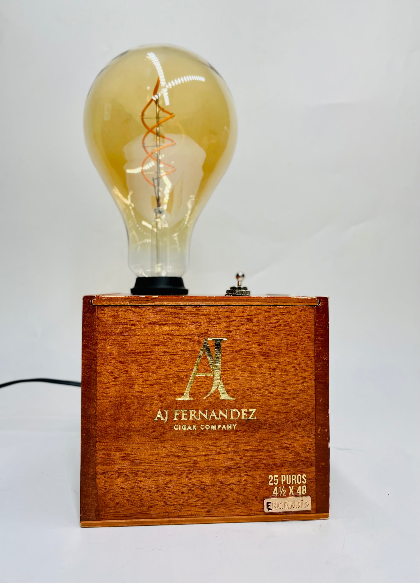 Caja de Cigarros Last Call