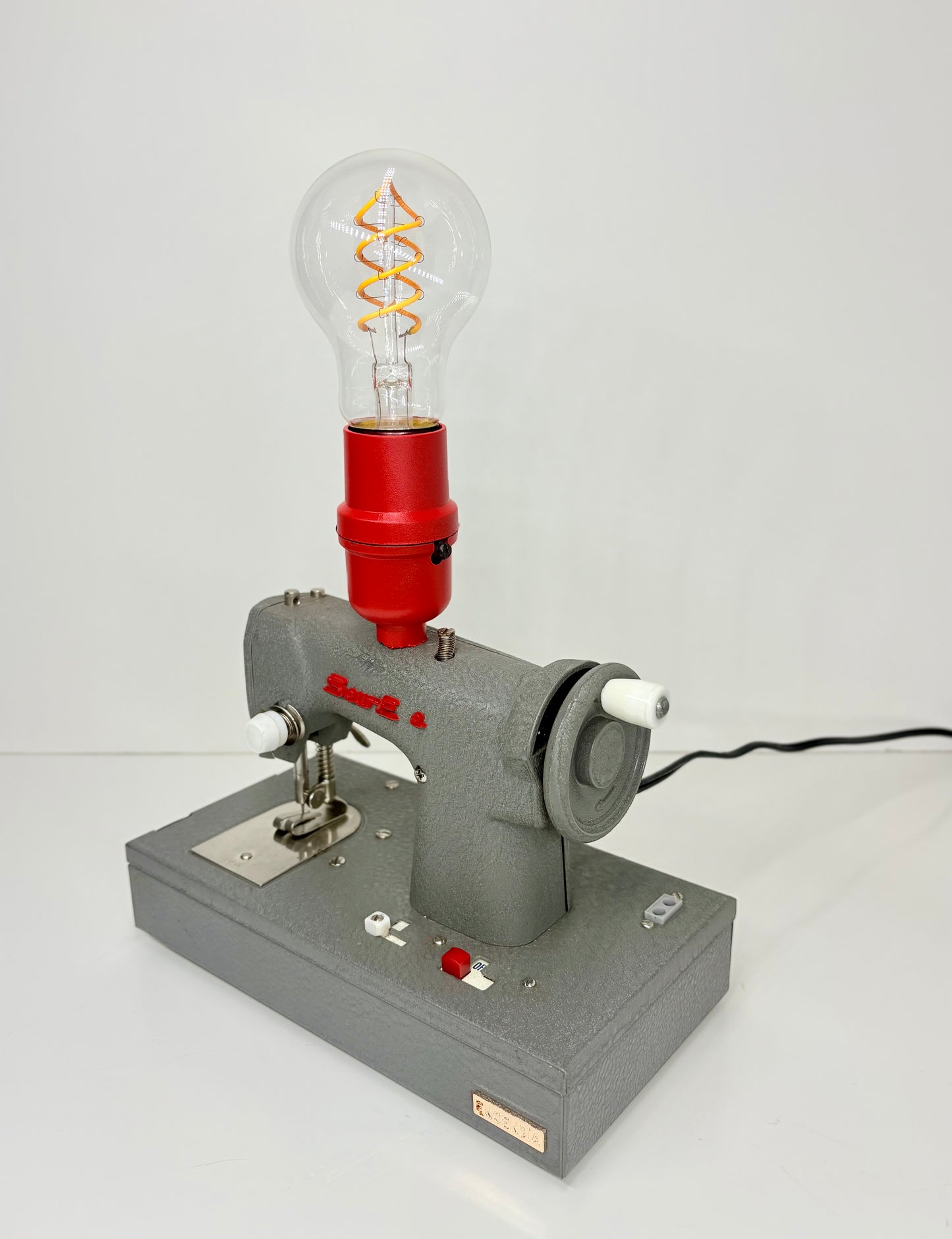 Máquina Coser Ette (tiny)