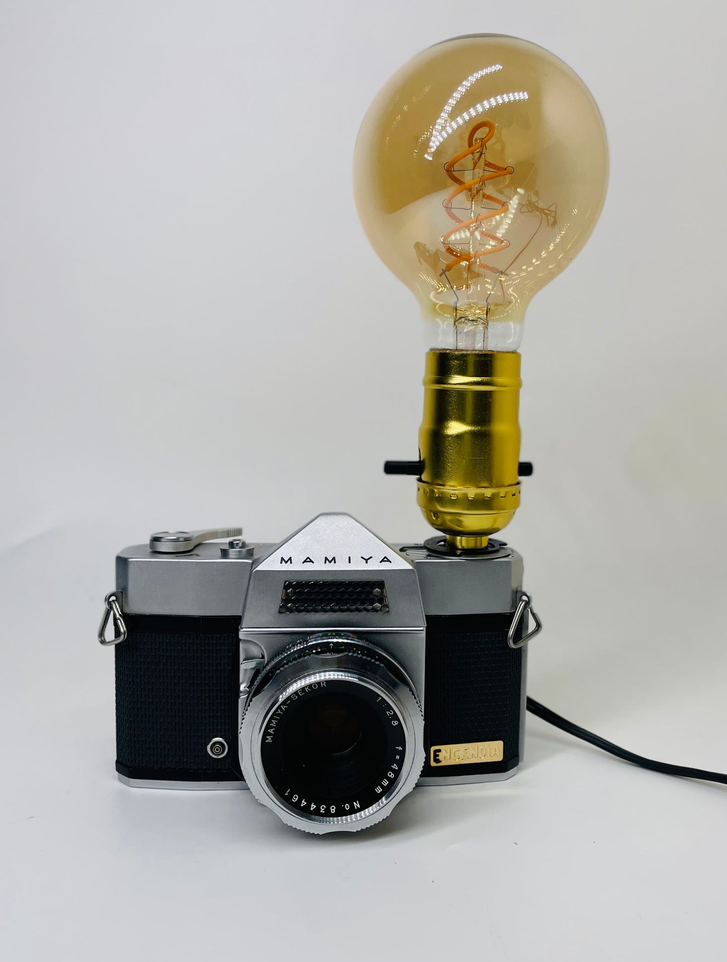 Mamiya Sekor camera