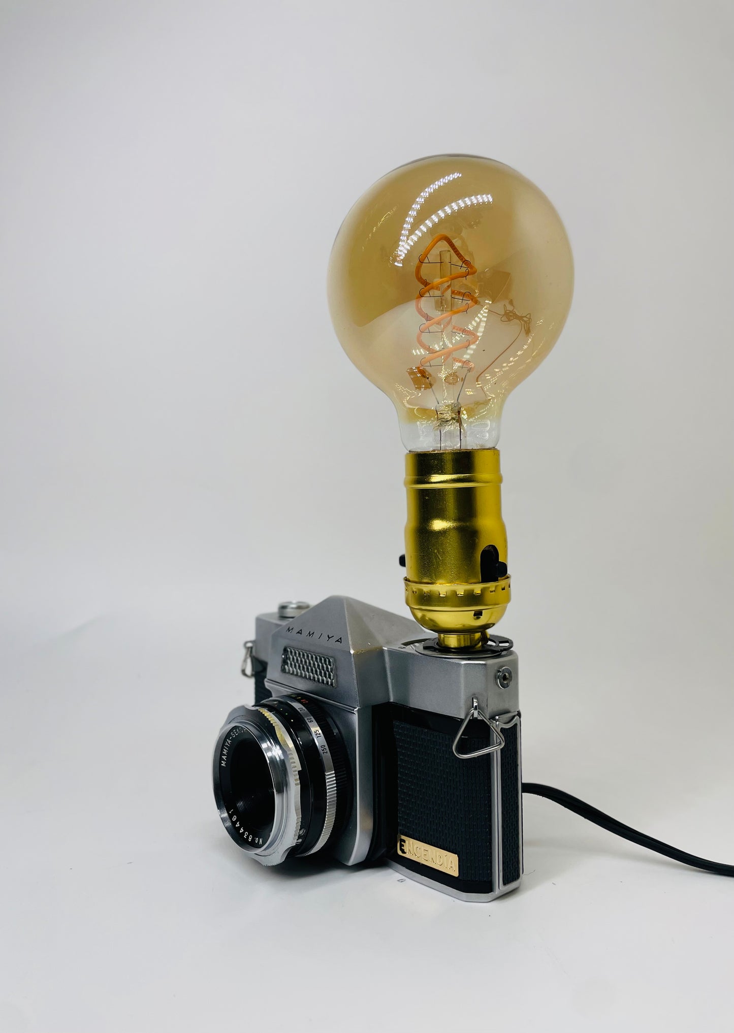 Mamiya Sekor camera