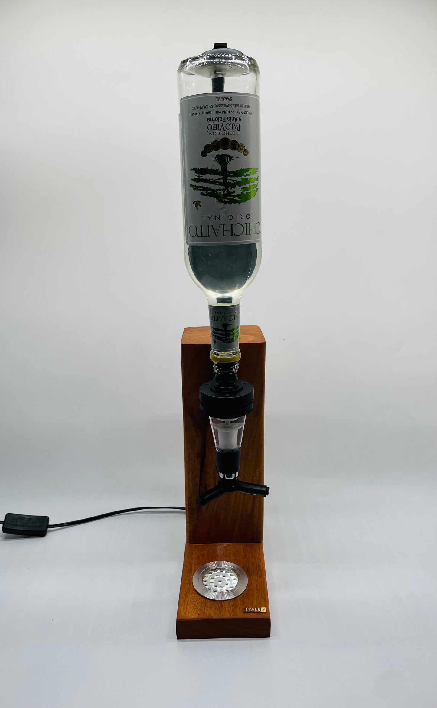 Dispenser en Caoba