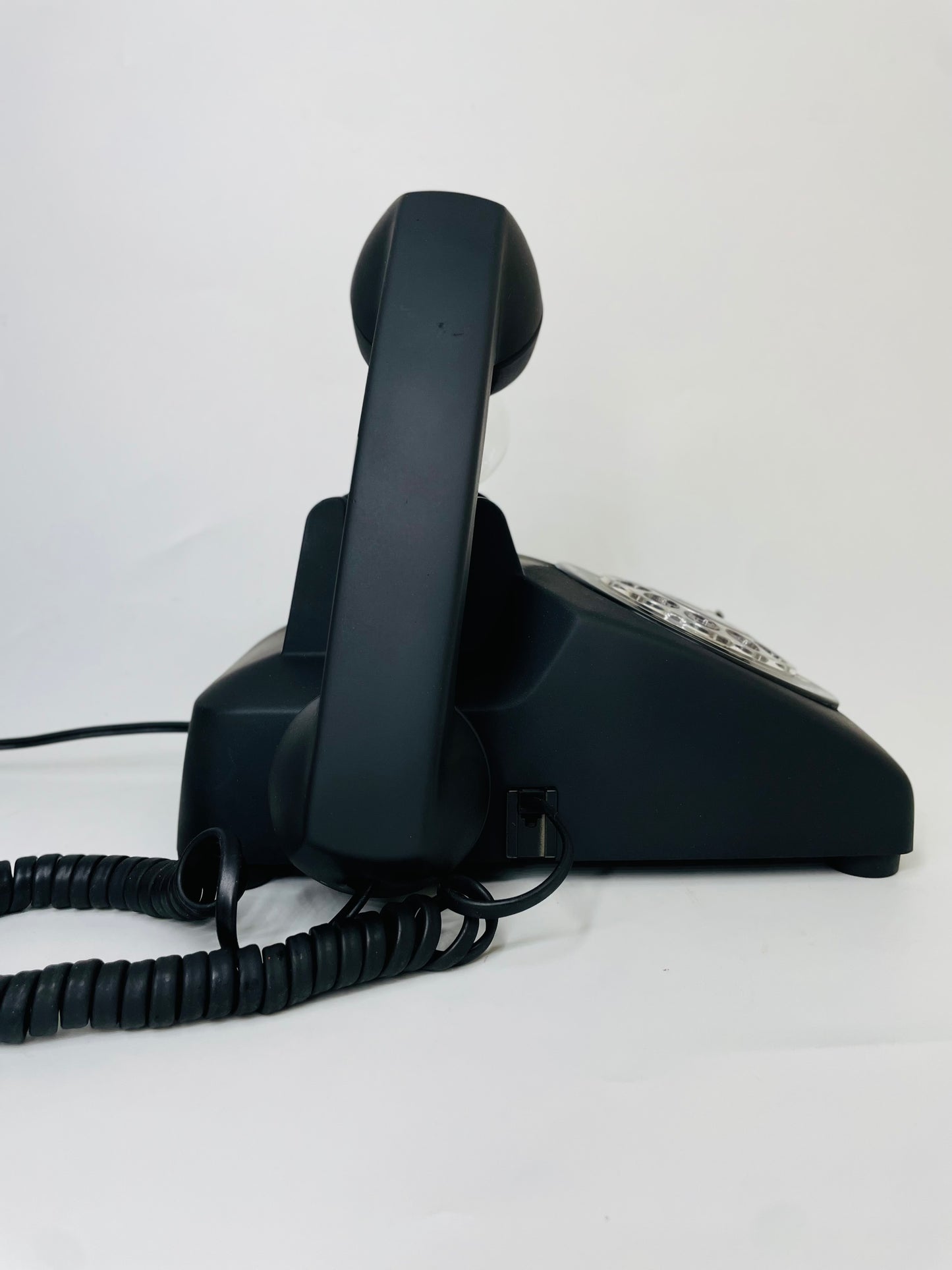 Teléfono Negro