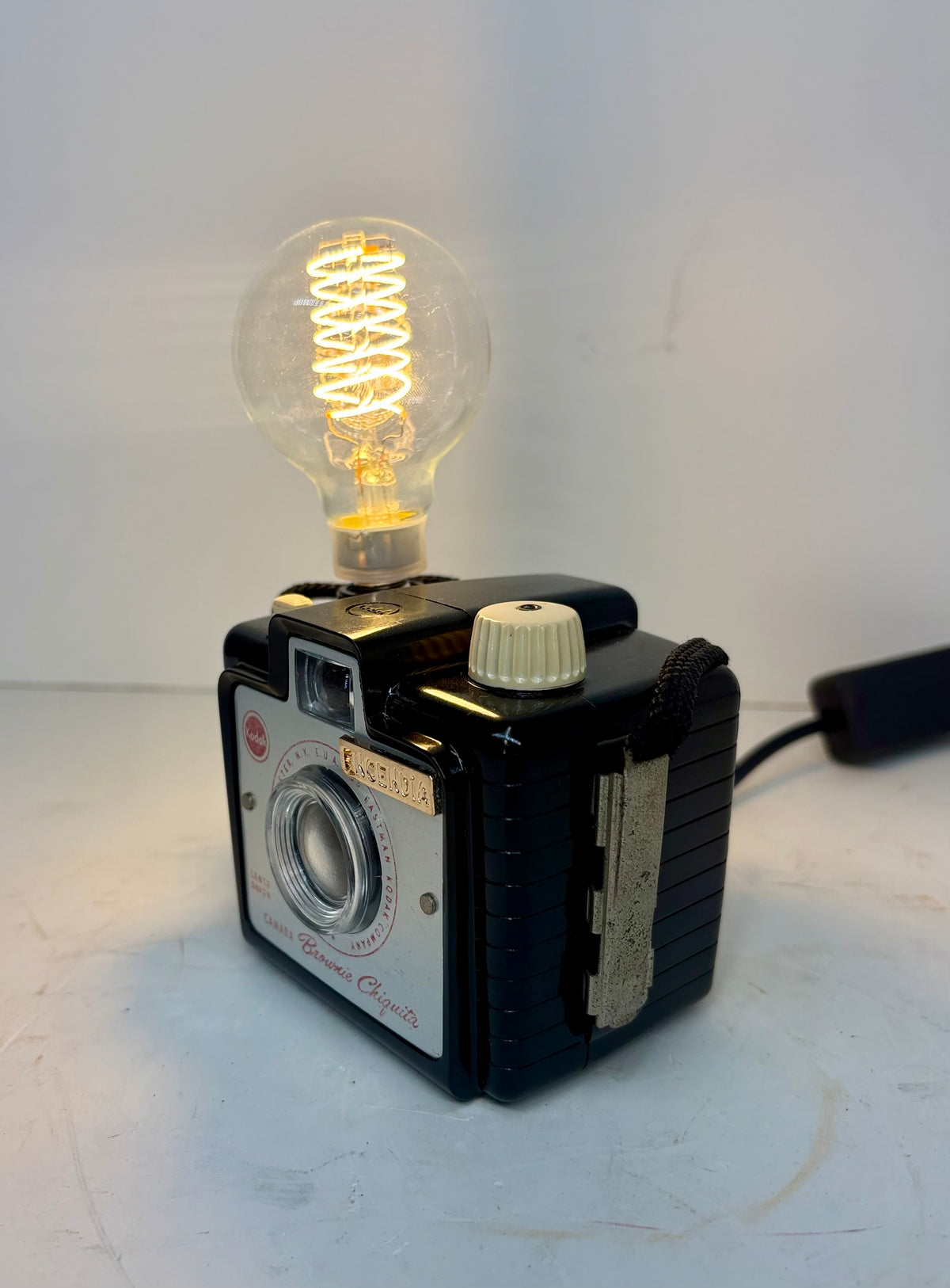Brownie Chiquita Flash Camera